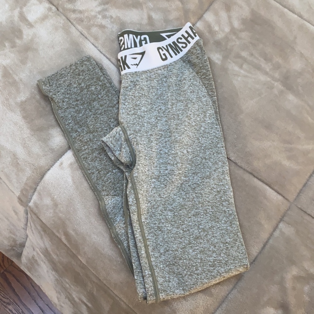 Olive Gymshark leggings